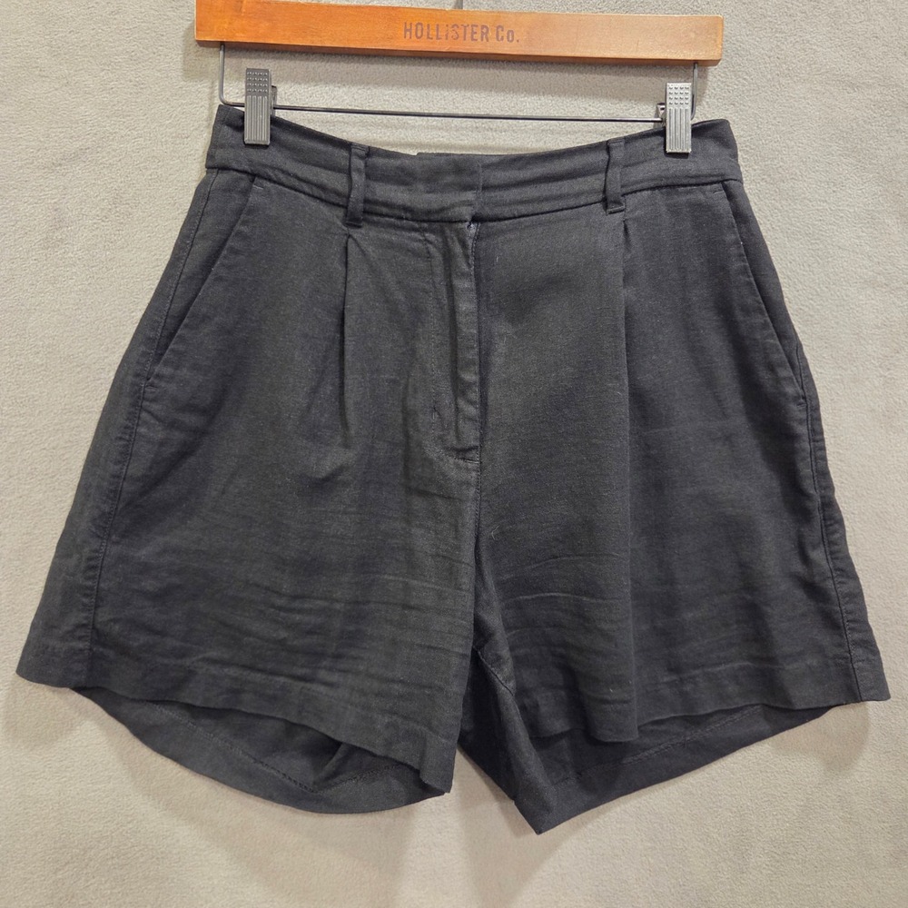 Old Navy‎ Linen Blend Pleated Shorts Women's Size Medium Minimalist Coastal